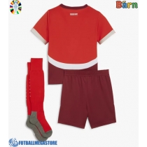 Fotballdrakt Barn Sveits Hjemmedraktsett EM 2024 Kortermet (+ Korte bukser)